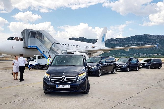 Luxury private transfer: Dubrovnik airport to Dubrovnik - Meeting your driver after baggage claim