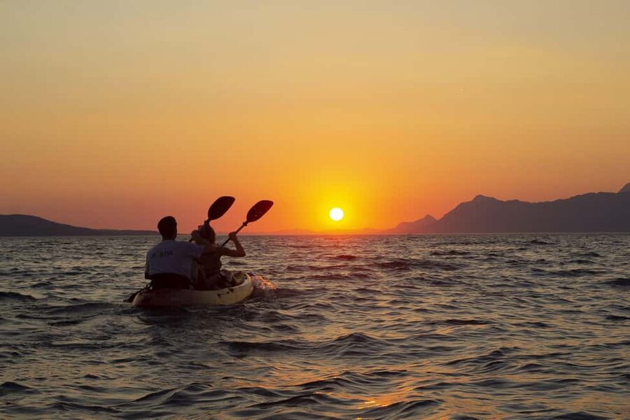 Makarska: Guided Sea Kayaking Tour with Snorkeling Stop - From Lavander beach to St. Peter lighthouse