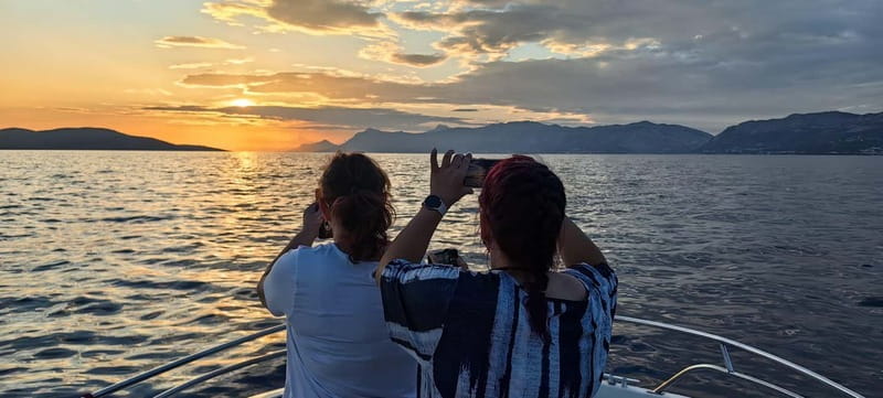 Makarska: Speedboat Sunset Tour to hidden bay on island Brač - How the $44 price compares with the experience