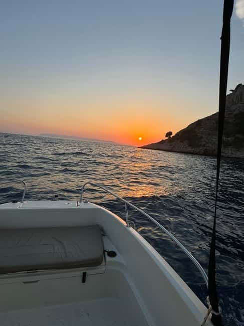 Makarska: Sunset private boat tour from Makarska - Meeting the boat at Marineta ulica