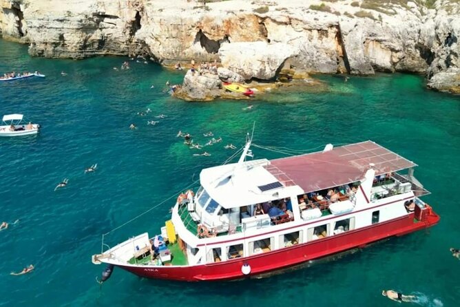 Medulin -Kamenjak 5h boat trip with lunch & drinks on Sandra Boat - What happens when the weather turns