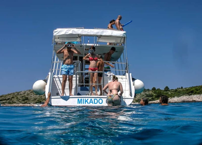 Mikado Kornati Excursion - Tarac Bay brings history into the schedule