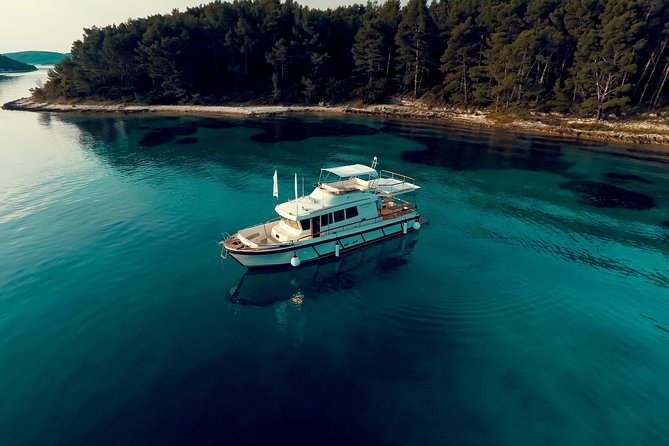 Mljet Island National park Yacht Excursion from Korcula Island - Captain Zoran and the personal service