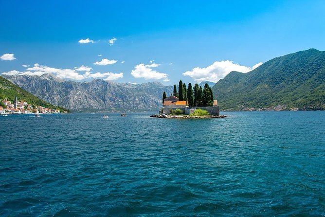 Montenegro from Dubrovnik Private Tour - What the private vehicle adds