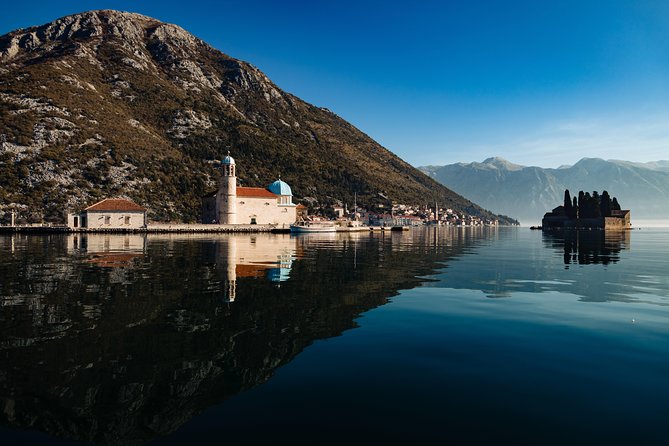 Montenegro Full-Day Trip from Dubrovnik with Optional Boat Trip - Border crossings, passports, and the long return
