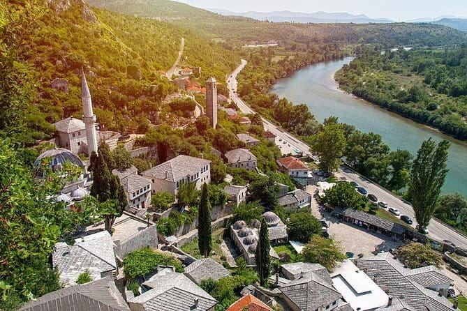Montenegro Private Tour from Dubrovnik: Kotor & Perast - Timing, traffic, and border concerns