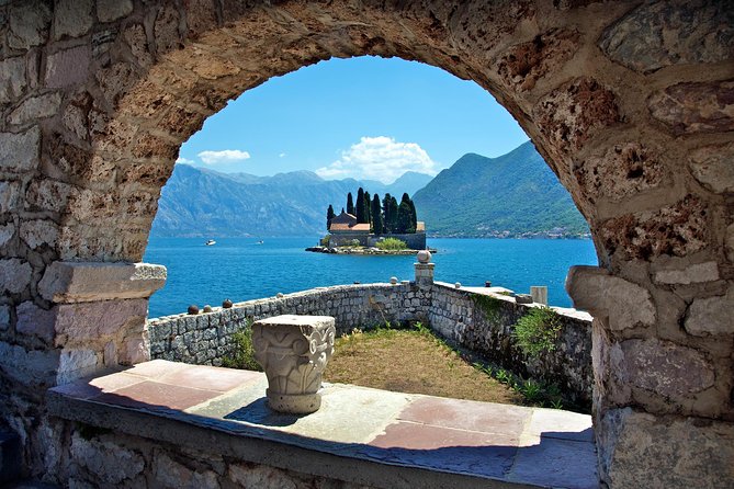 Montenegro Private Tour from Dubrovnik - Risan and Perast around the bay
