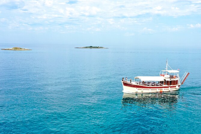 Morning Panorama: Relaxing Among 20 Islands around Poreč Riviera - Cruising toward Vrsar without a busy schedule
