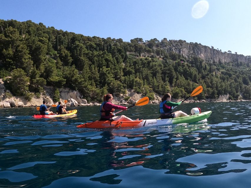 Morning Split Sea Kayaking Tour - Paddling beside Marjan Park