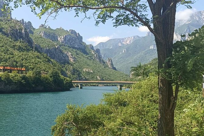Mostar & Kravice from Dubrovnik: Private 2-Night Herzegovina Tour - Small details that improve the experience