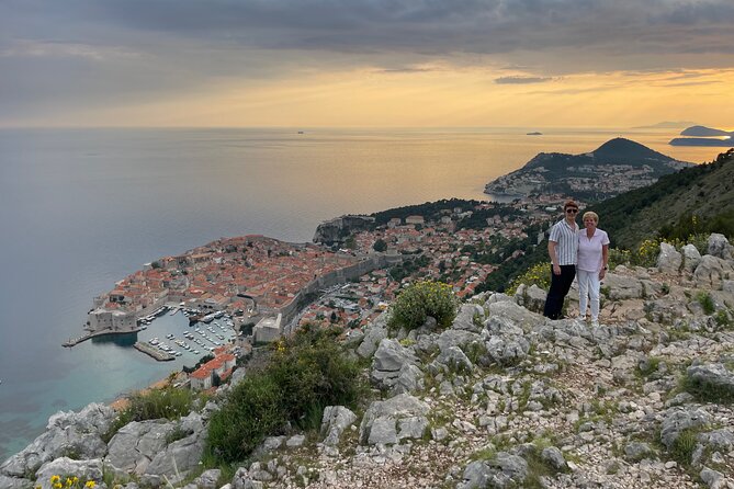 OLD CAR DUBROVNIK private sightseeing tour - King’s Road and Game of Thrones locations