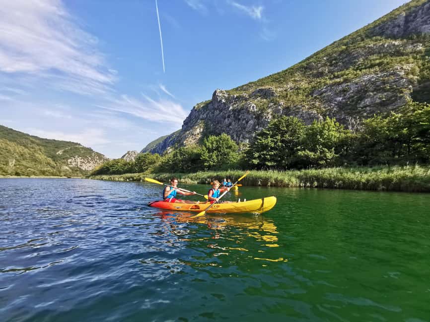 Omiš/Split: 4h Kayaking in Cetina Protected Nature Park Area - The first paddle requires some effort