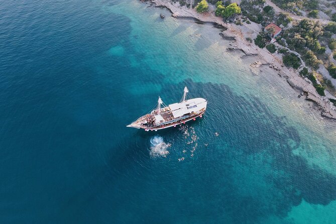 Out to Sea Split Boat Party w/ Blue Lagoon Swim, Dj & Afterparty - The nightclub after the boat