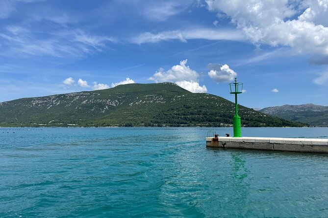 Oysters and mussels tasting with wine in Ston and Pelješac - Leaving Dubrovnik for Ston