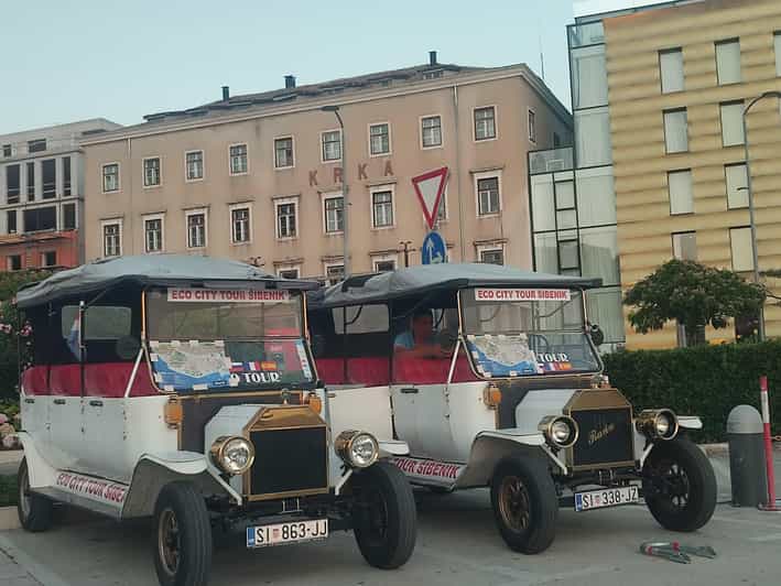 Panorama & Wine tour - Eco City Tour Šibenik - Seeing St. James Cathedral and the waterfront