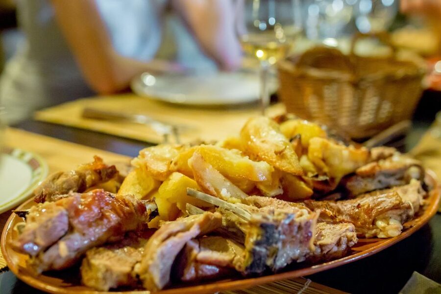 Pelješac Full-Day Wine and Food Tour from Dubrovnik - What the $259 price includes