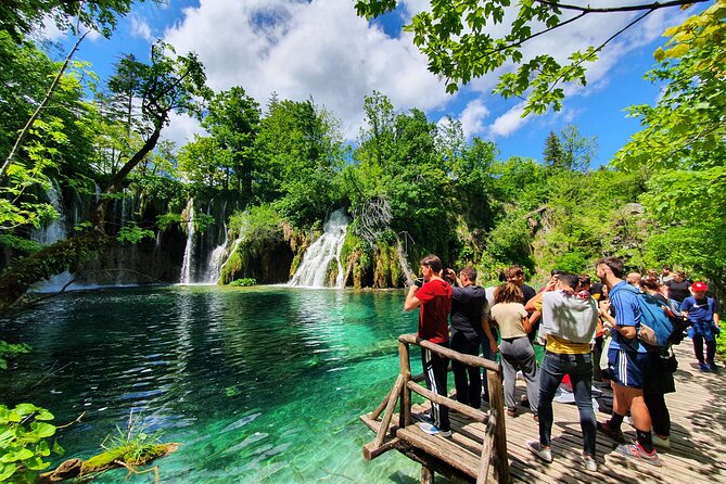 Plitvice and Rastoke day trip from Zagreb w/ticket (guar. dep.) - Plitvice turns walking into the main event