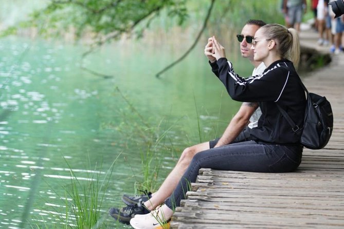 Plitvice Lakes 3,5h tour with panoramic boat ride - Crossing Lake Kozjak by panoramic boat