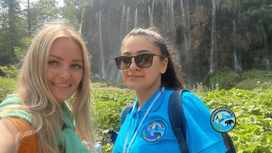 Plitvice Private Tour: Secured Tickets, Train & Boat Ride - Why this route works well at Plitvice Lakes