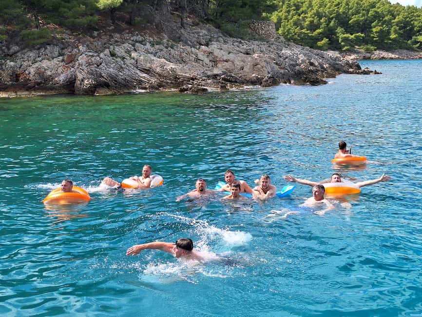 Podstrana: Full-Day Boat Trip to Brač and Shipwreck Kontesa - Practical preparation for a better day