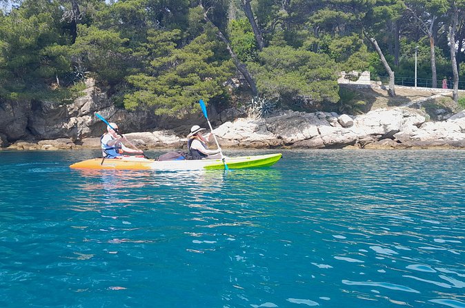 'Pomalo' Guided Sea Kayaking Tour in Cavtat - Returning along the Cavtat coast