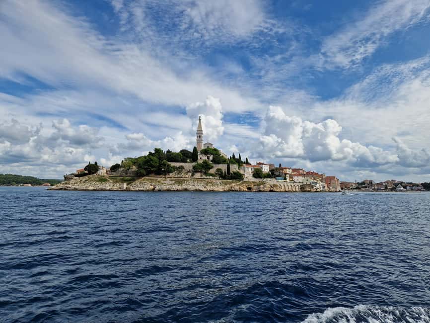 Poreč: Boat tour to Rovinj with lunch and drinks - Three hours to make your own Rovinj plan