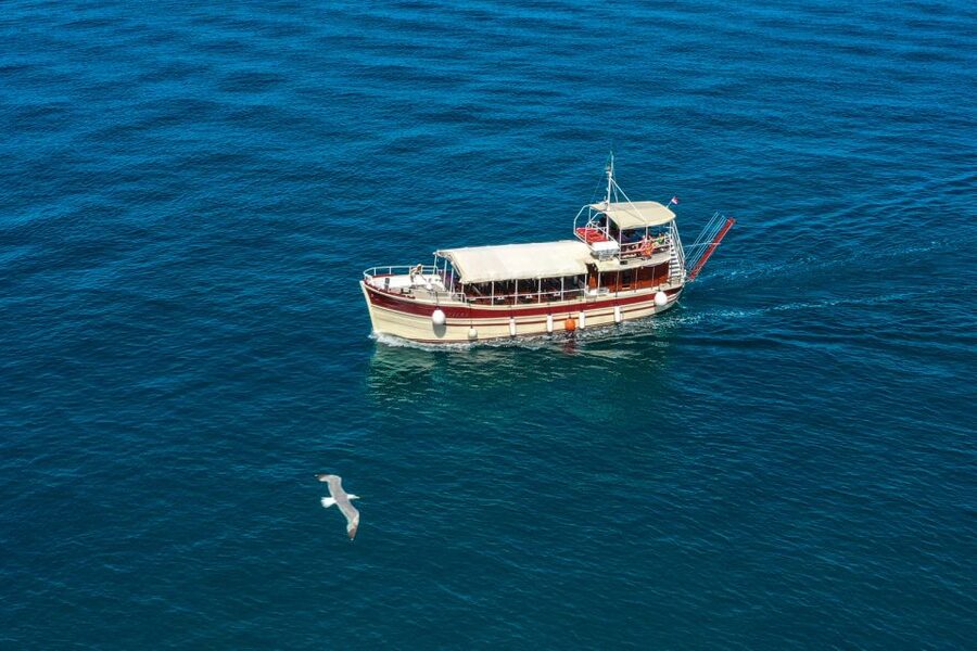Poreč: Panoramic Morning Cruise Among 20 Islands with Drinks - What the $28 price includes