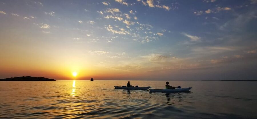 Poreč: Sea Kayaking Sunset Tour - Why sunset kayaking suits Poreč