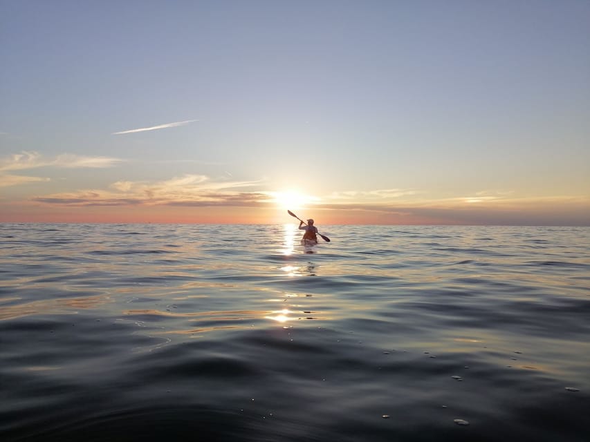 Poreč: Sea Kayaking Sunset Tour - The mid-tour break: swimming, snacks, and time to talk
