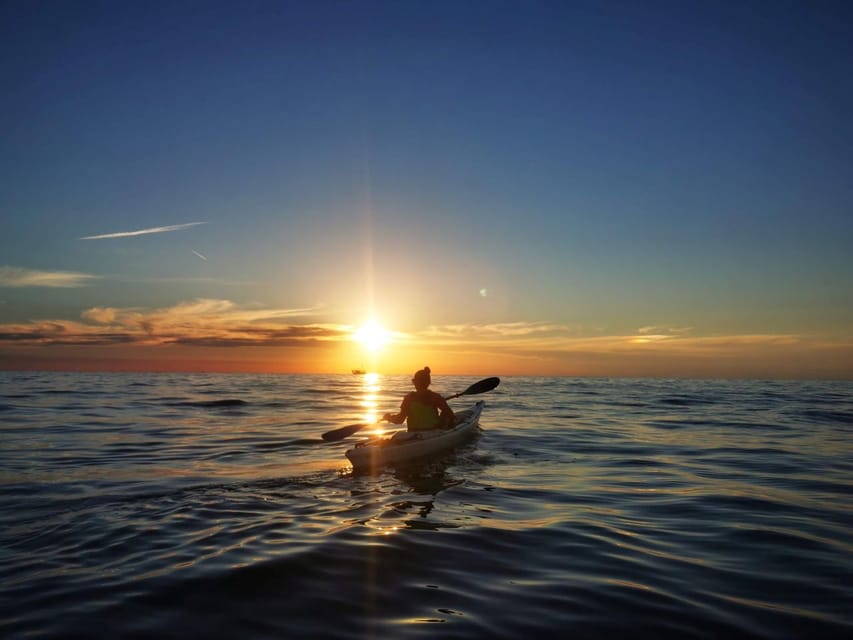 Poreč: Sea Kayaking Sunset Tour - Who should book this Poreč tour?