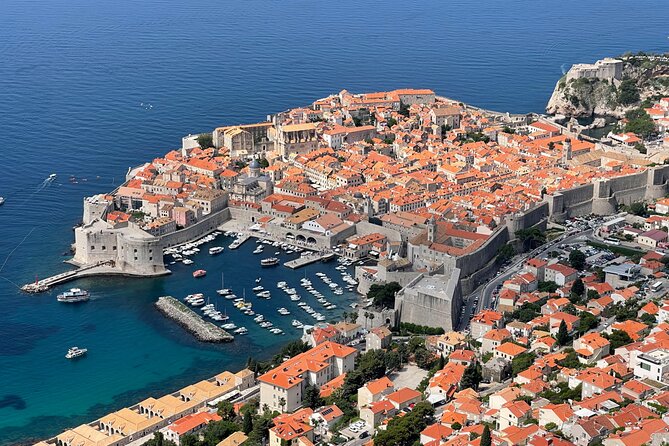 Private AirPort Transfer Dubrovnik by CRUISER TAXI - Who will get the most from this transfer