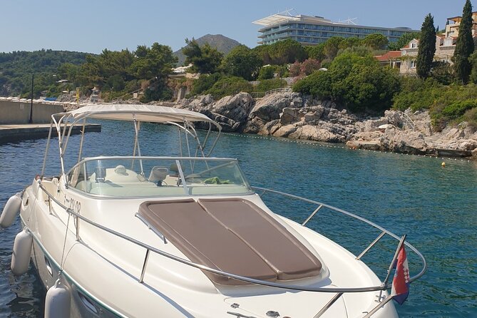 Private Boat Tour in the Elaphiti Islands - Brsecine and Sikirica Bay’s clear water