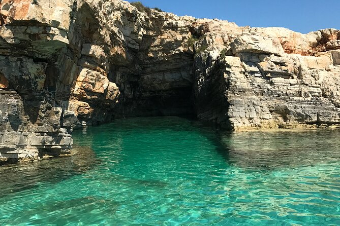 Private Boat Tour with Captain Stile in Medulin - Comfort, weather, and the boat itself