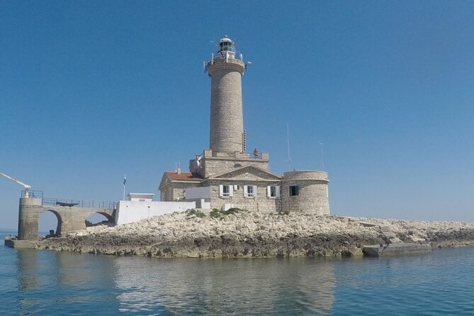 Private Boat Tour with Captain Stile in Medulin - Porer lighthouse and the open-water views