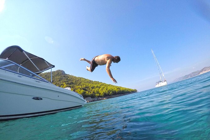 Private Boat Tours Dubrovnik to Hvar - Seeing Mljet from the boat