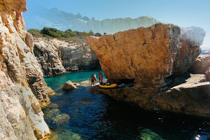 Private Boat Trip with Sandra Boat Medulin, Kamenjak, Ceja - Lunch while the Kamenjak coast slips by