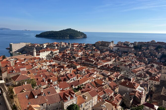 Private City Wall tour of Dubrovnik - Starting at Amerling Fountain