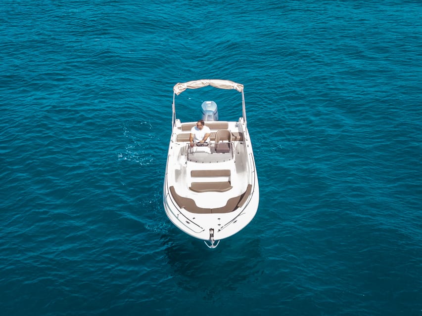 Private Elafiti Boat Tour- Visit Blue Cave and beach Sunj - Lunch, drinks, and the skipper’s local advice