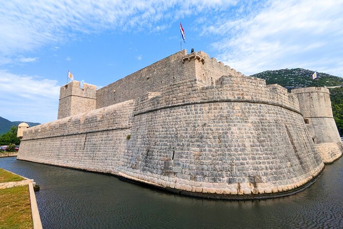 Private Full Day Peljesac Wine Tasting Tour from Dubrovnik - From Dubrovnik to Ston by the Adriatic