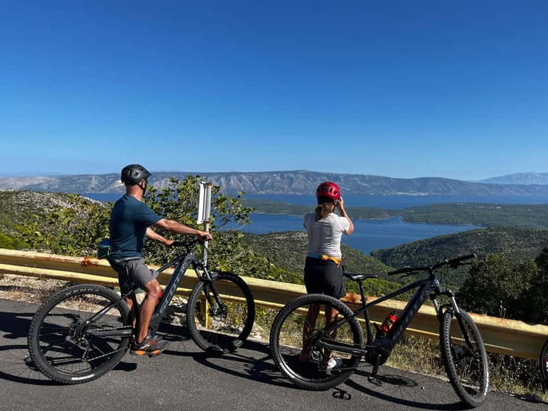 Private Hvar Island E-Bike Tour - Malo Grablje and Velo Grablje