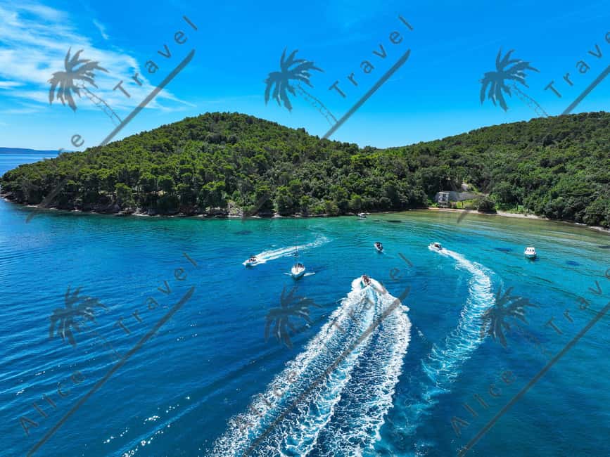 Private Island Hopping Boat tour around Zadar with Drinks - The first island stop: swimming and snorkeling away from crowds