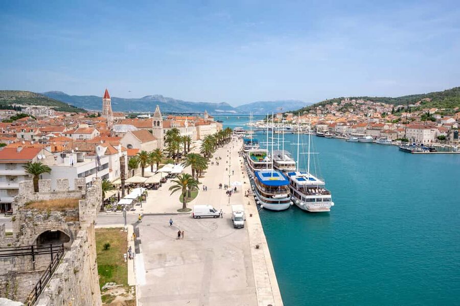 Private Krka Waterfalls Tour from Split with stop in Trogir - A Short Stop in Picturesque Skradin