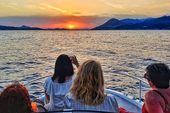 Private romantic Sunset tour - Why Dubrovnik Looks Better From the Sea