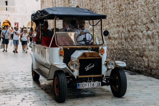 Private Sightseeing Tour in Dubrovnik with a Classic Old Car - Starting at Pile Gate and the western walls