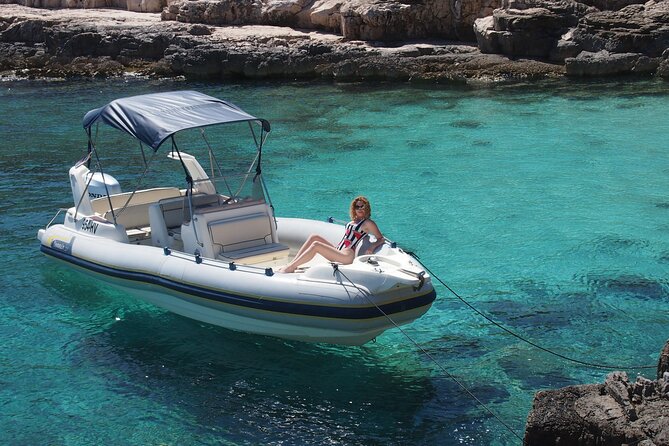 Private Speed Boat Tour of Hvar South Shore & Pakleni islands - Velo Borče is a quick swim from the boat