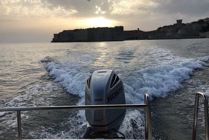 Private Speedboat Guided Tour: Explore the best of Dubrovnik Islands - Šunj Beach and its shallow, warm water