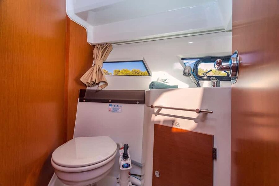 Private speedboat tours Sea Symphony - Who will enjoy Sea Symphony most