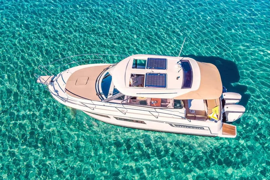Private speedboat tours Sea Symphony - What the private format is worth