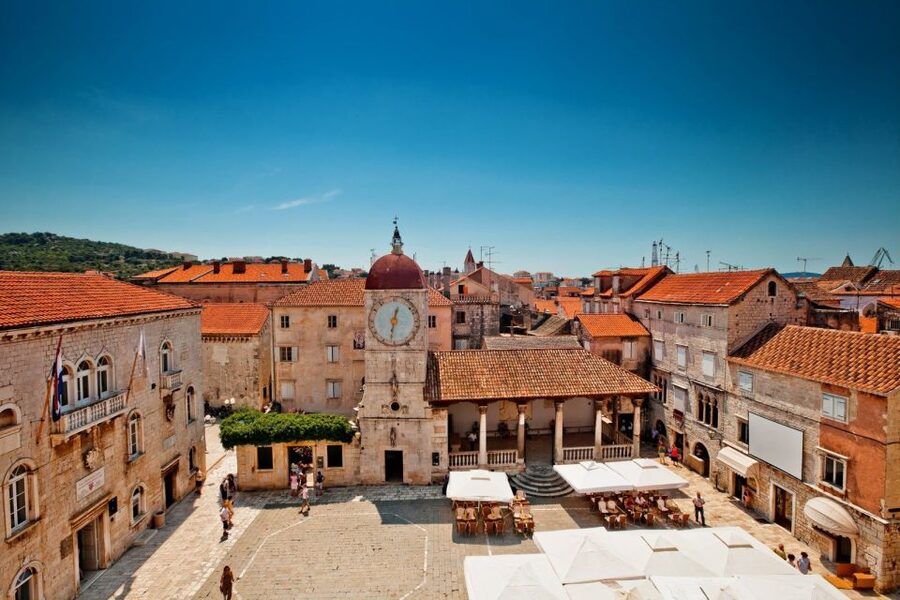 Private Split & Trogir Wine Tasting & Vineyard with Sea View - Ending at a hilltop vineyard with sea views