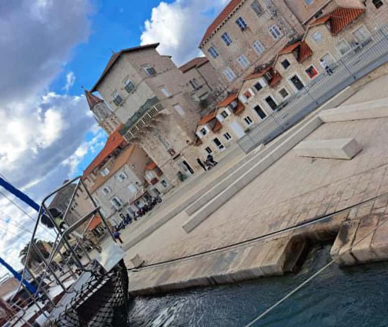 Private tour from Split area: Trogir and Krka National Park - Trogir: two hours among medieval stone streets